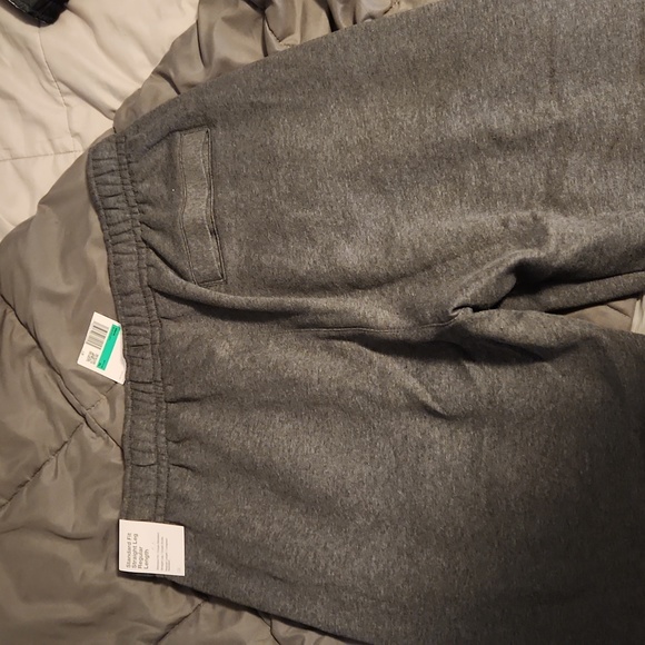 Mens nike sweatpants - Picture 2 of 3
